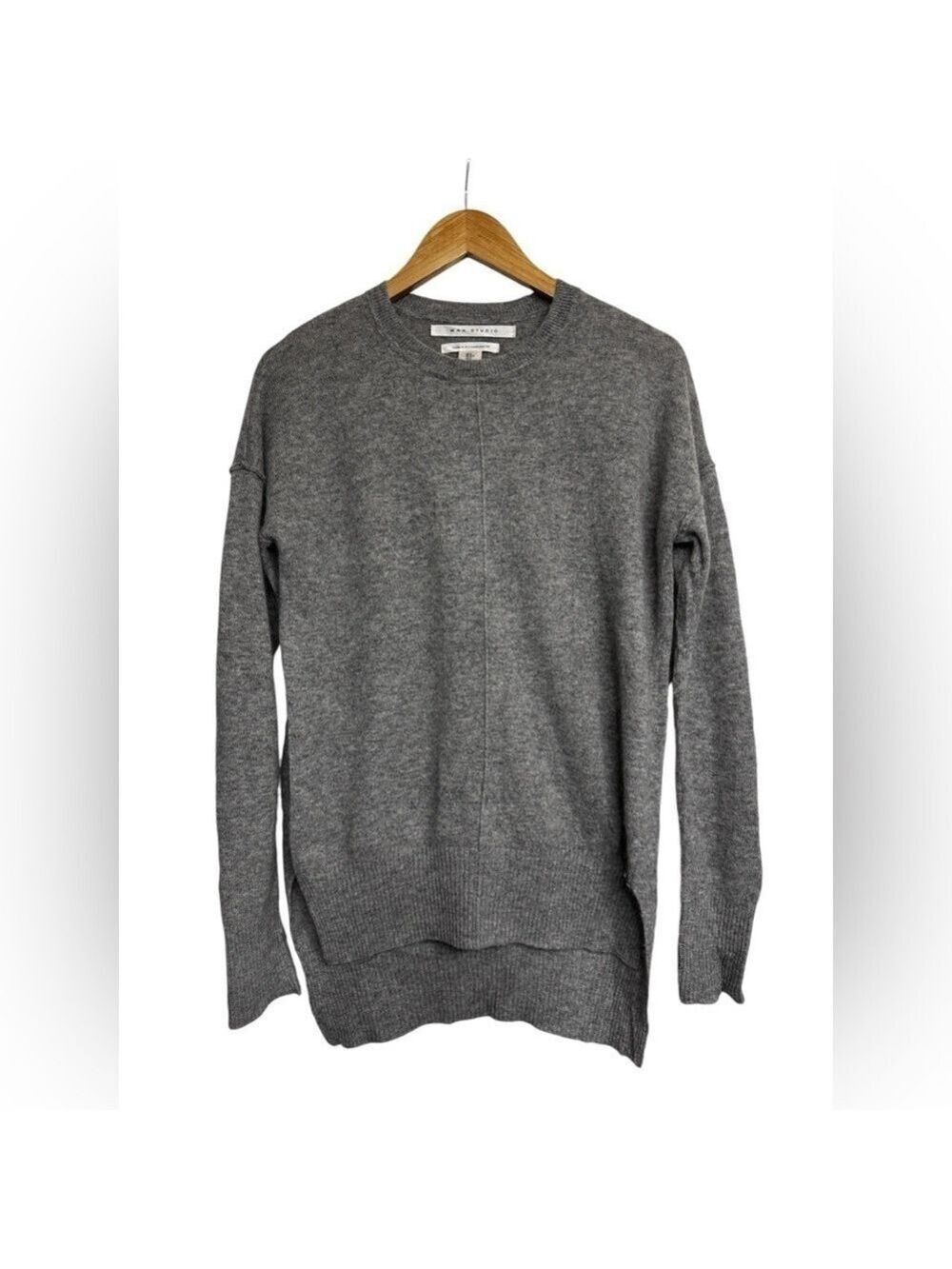 Max Studio Grey Crewneck Cashmere Sweater Size Small